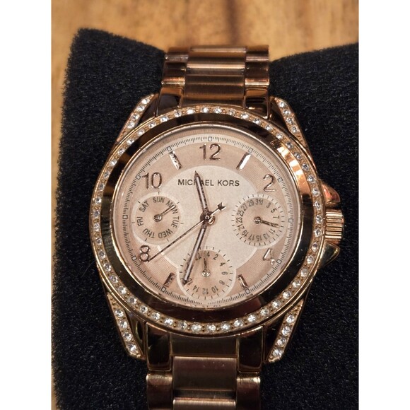 Michael Kors Blair MK5613 Ladies' Watch. 6.25" Band. $295 LIST! New Battery. - Picture 2 of 13